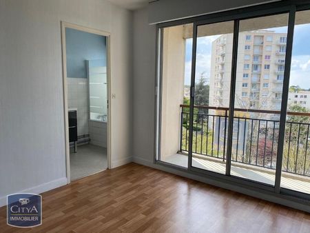 Location Appartement 2 pièces 50m² JOUE LES TOURS 37300 - Photo 2