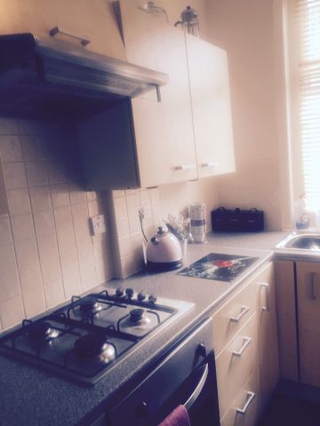 3 Bed End Terrace, Hereford Street, LS12 - Photo 4