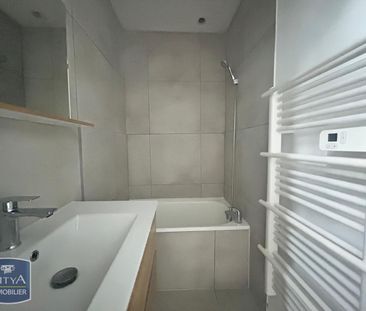 Location Appartement 1 pièce 21m² ST ETIENNE 42000 - Photo 3