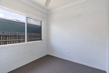 4 Gracedale Street, Mount Louisa - Photo 2