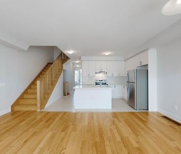 For Lease - 111 Corley Street, Kawartha Lakes, Ontario - Photo 1