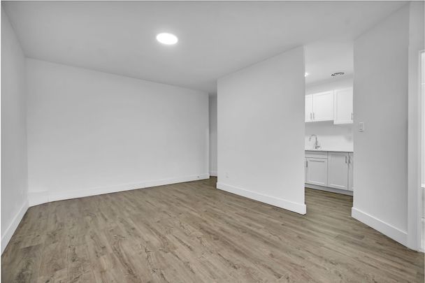 For Lease - 69 Cartwright Street Unit# 2, London East, Ontario - Photo 1