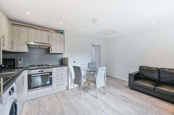 New Park Road, Brixton Hill, SW2 - Photo 1