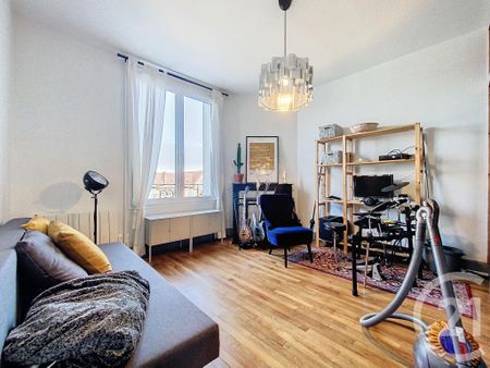 Location Appartement 3 pièces 55m² TROYES 10000 - Photo 2