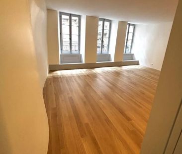 Magnifique appartement au coeur de la vieille ville - Photo 1