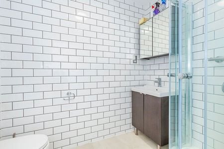 Holloway Road, Islington, N7 - Photo 4