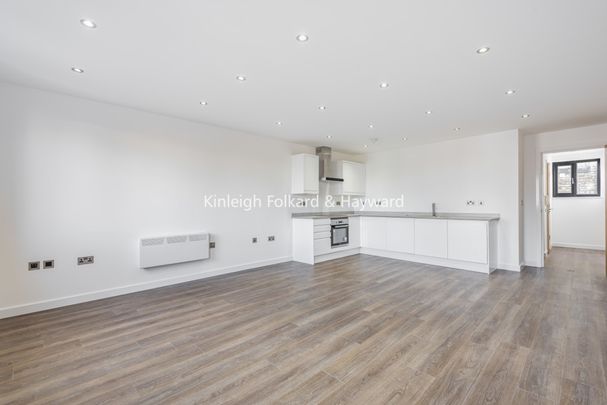 Walworth Place, London, SE17 - Photo 1