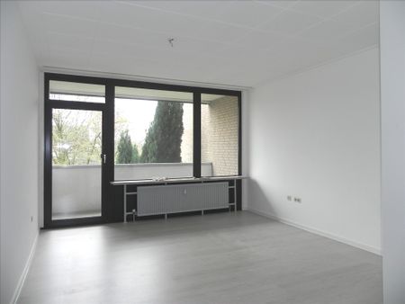 * CHARMANTE 1-ZI. PERLE MIT SONNENBALKON! 1.5 ZI Whg. KR-Fischeln, Bergheimer Str. * - Foto 5