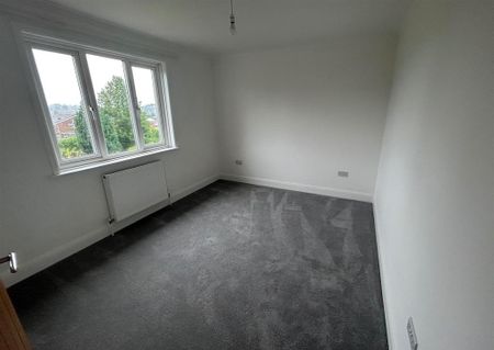 2 bedroom property to rent - Photo 3
