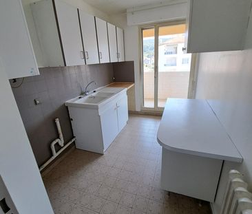 Appartement 3 pièce(s) 2 chambre(s) 66.91 m² - Photo 2