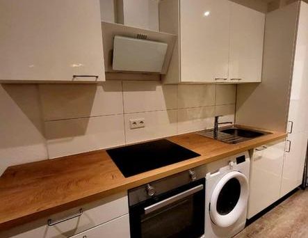 Kleine Wohnung im Erdgeschoss - Foto 1