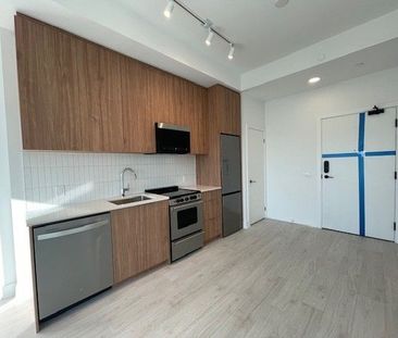 For Lease - 3008 William Cutmore Boulevard Unit# 702, Oakville, Ont... - Photo 4