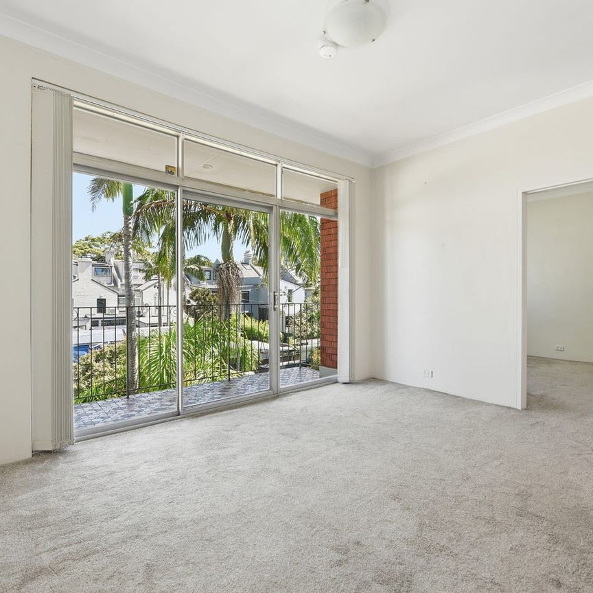 Peaceful apartment living close to the city - Photo 1