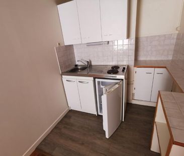 Location Appartement 1 pièce 22m² POITIERS 86000 - Photo 2