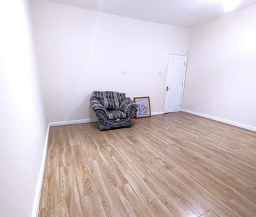 3 Bed Flat, Handsworth, B19 - Photo 1