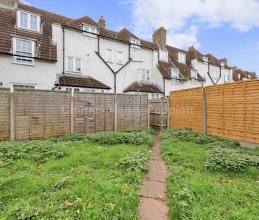 4 bedroom maisonette to rent - Photo 4