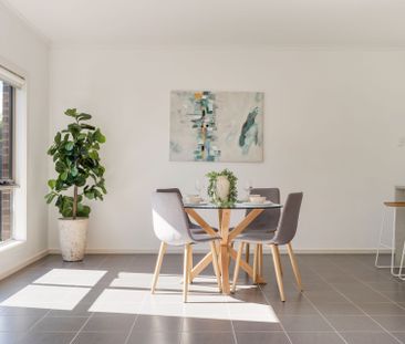 Low Maintenance Family Home - Photo 3