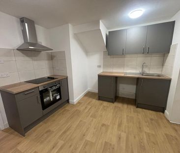 3 bedroom terraced house to rent - Photo 3