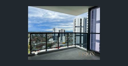 Luxury Living, Excellent View, 2 Bed Apartment! Short walk to Liverpool station and shopping centre - Photo 5