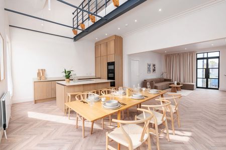 6 Bed Terraced House, Chester Road, M16 - Photo 4