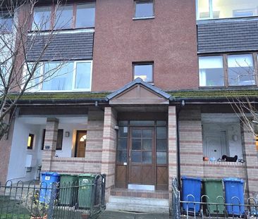 2 Bed Flat, Sandaig Road, G33 - Photo 4