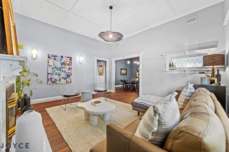 31 Webster Street, Nedlands Wa 6009 - Photo 2