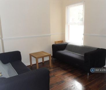 3 bedroom terraced house to rent - Photo 1