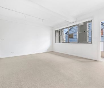 One Bedroom Apartment in the 'Queen & Crown' Development - Photo 4