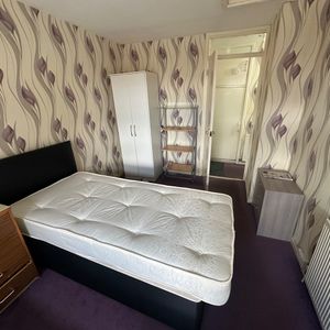 2 Bed Semi-Detached House, Bromfield Close, B6 - Photo 3