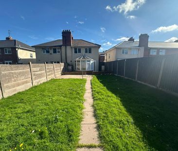 3 bedroom semi-detached house to rent - Photo 1