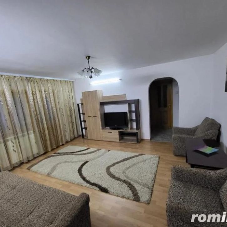 3 camere in zona Modern - Photo 1