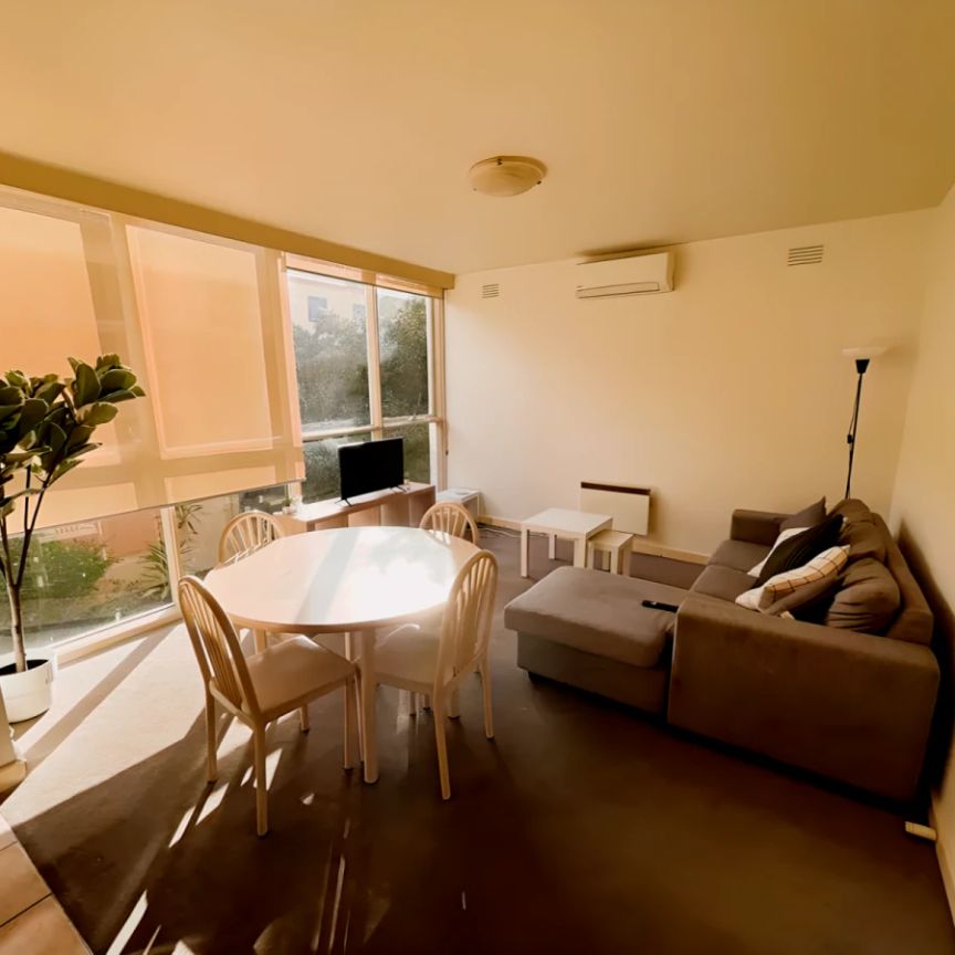 Room 1 (Private) - Photo 1