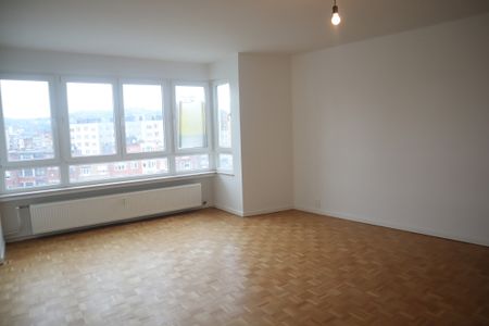 Appartement 2 chambres avec garage fermé et cave privative - Photo 2