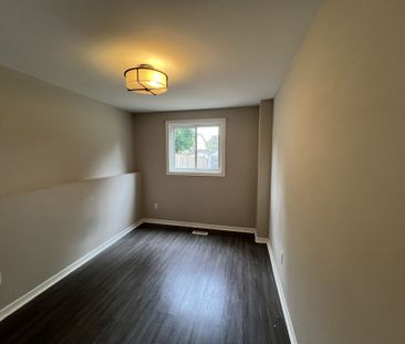 For Lease - 87 Barrett Crescent Unit# Walkout Basement, Barrie, Ont... - Photo 1