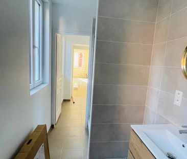 Location Maison de ville 4 pièces 81 m2 à Saint-Quentin - Photo 4