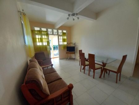 Location Appartement 2 pièces Meublé 45m² LE GOSIER 97190 - Photo 2