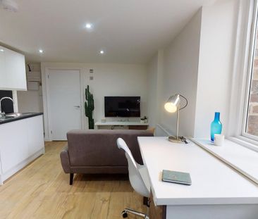 Studio to rent - Photo 3