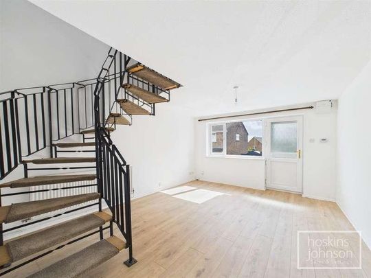 Forest View, Talbot Green, Pontyclun, CF72 - Photo 1
