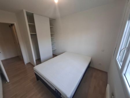 Location Appartement 2 pièces Meublé 42m² MONT DE MARSAN 40000 - Photo 2