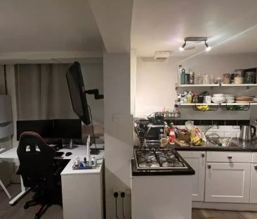 Studio to rent - Photo 2