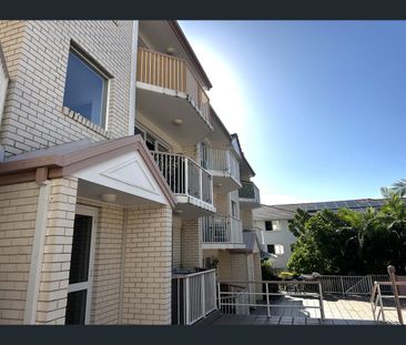16/5-9 Lloyd Street, Southport, Qld 4215 - Photo 2