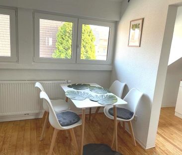 Sanierte und möblierte Dachgeschosswohnung zum Wohlfühlen! - Photo 3