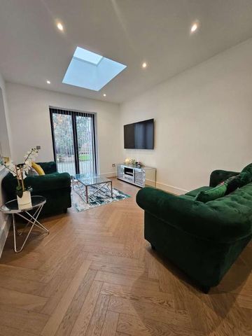 Greycote Place, Ruislip, HA4 - Photo 3