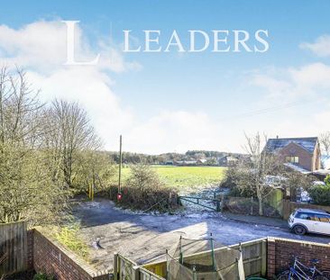 2 bedroom semi-detached house to rent - Photo 6