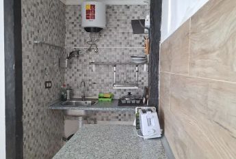 Tías