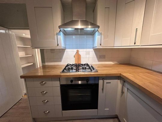 2 bedroom terraced house to rent - Photo 1