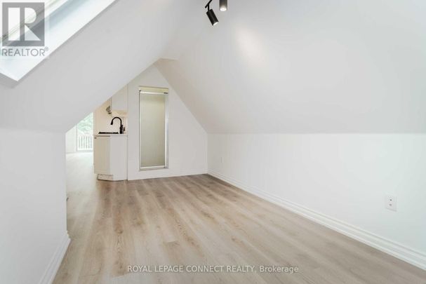 #Suite 5 - 307 Pacific Avenue – Toronto, Ontario - Photo 1