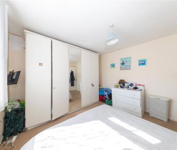 2 bedroom maisonette to rent - Photo 6