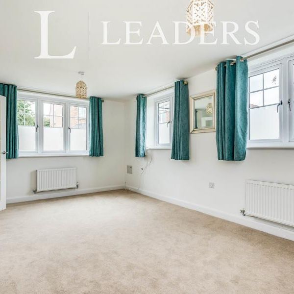 5 bedroom house to rent Nursery End, Stanford in the Vale, Faringdon, Oxfordshire, SN7 - Photo 1