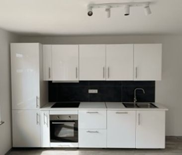 Appartement te huur - Photo 1